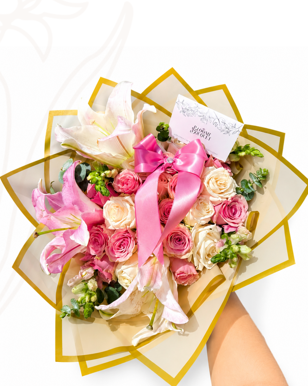 Ramo talla M de rosas con lirios
