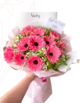 Ramo de 12 gerberas y follaje