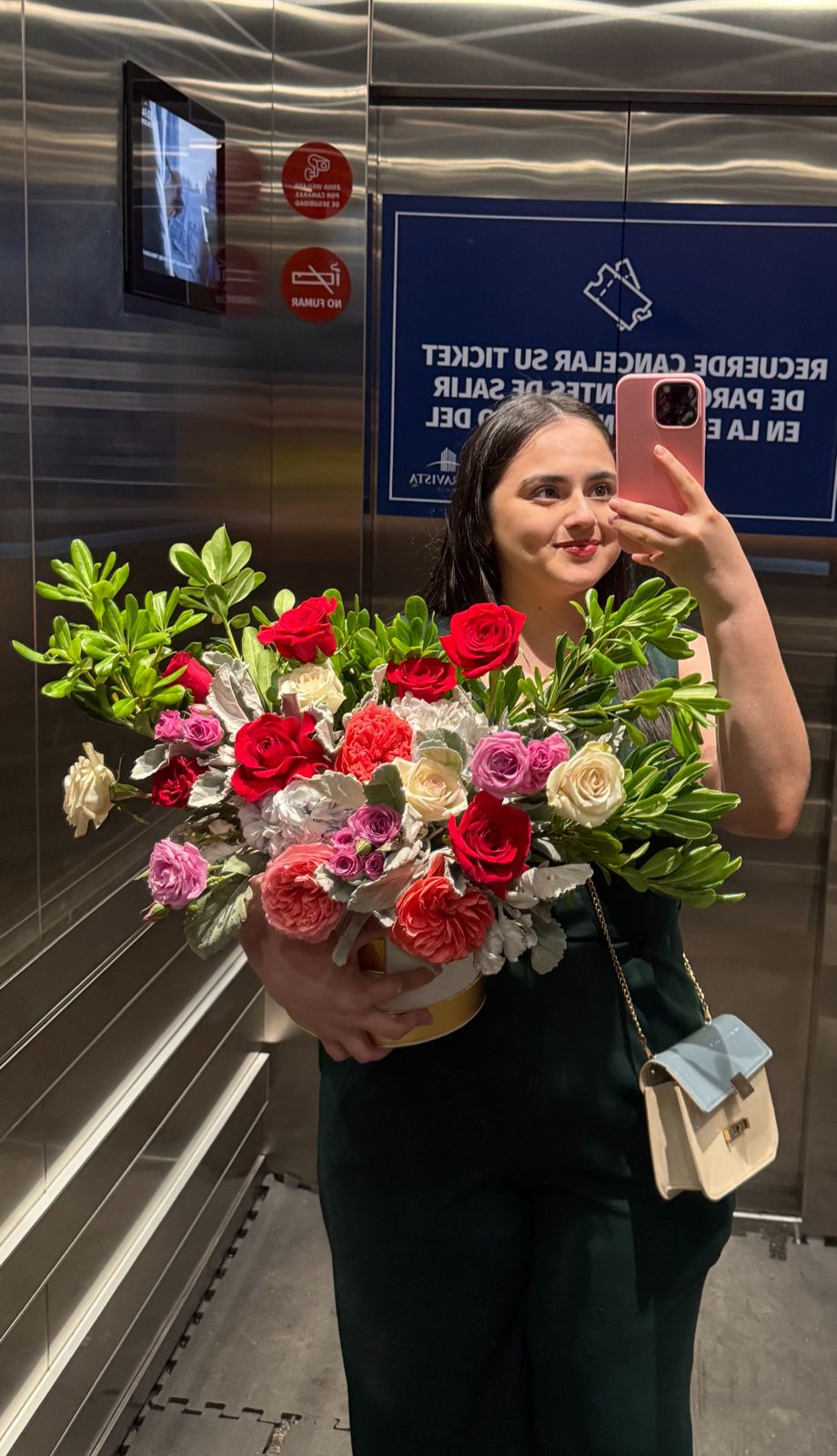 caja de rosas